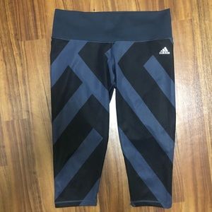 Adidas crop leggings